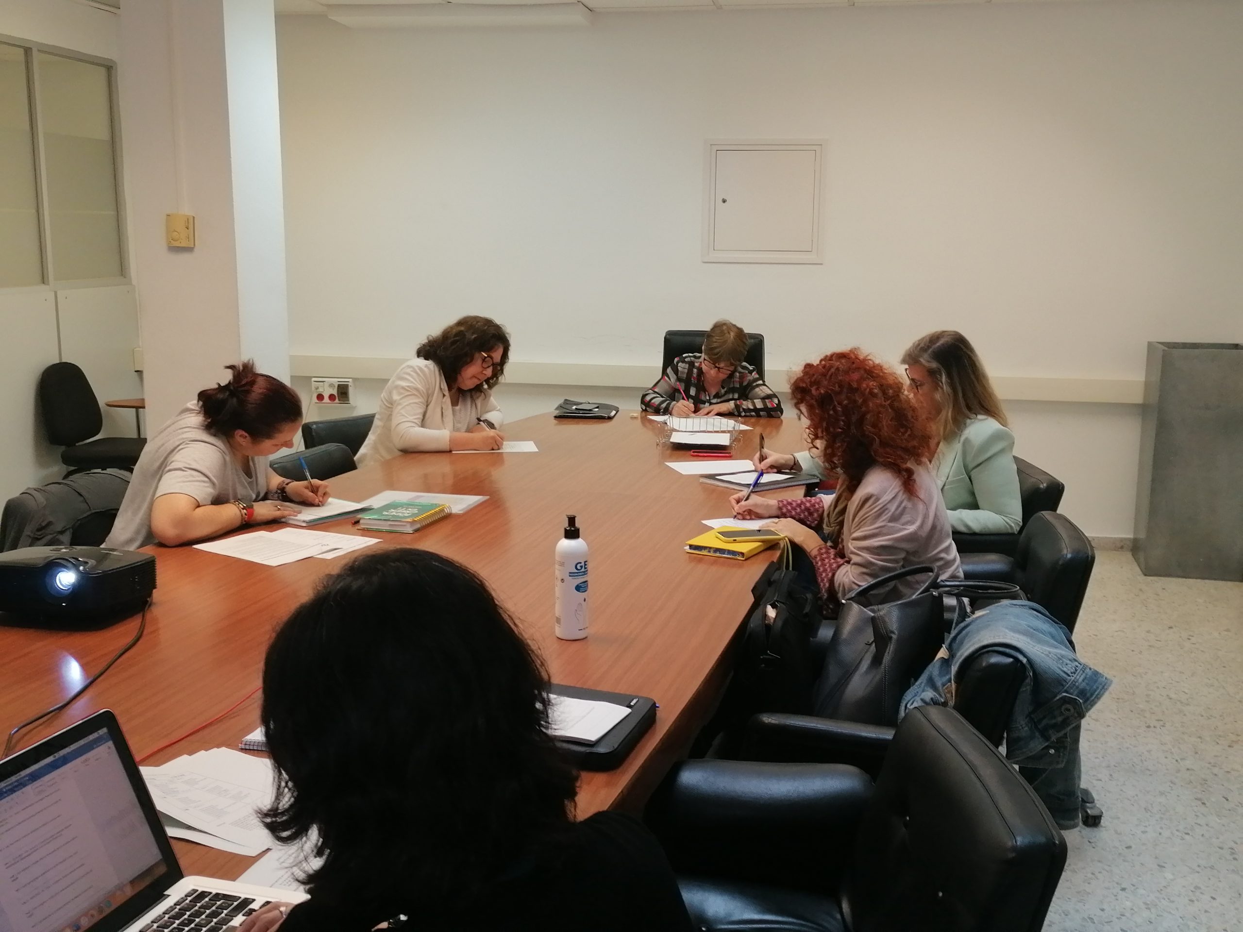 2. Procés participatiu intern de l_Ajuntament de Mataró per a definir la política pública alimentària local